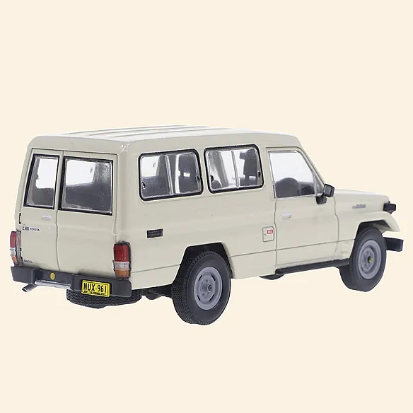 AUSTRALIAN CAR COLLECTION | Toyota - Land Cruiser 70 (1985)